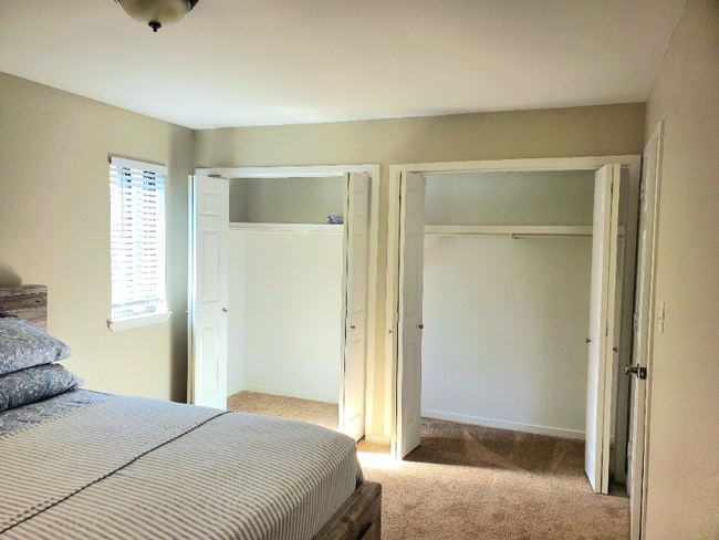 Photo - 36 Fairway Ln