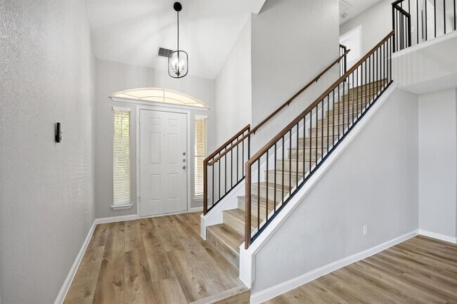 Photo - 1413 Catalina Dr