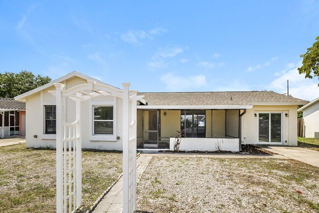 Building Photo - 971 Winsome Rd