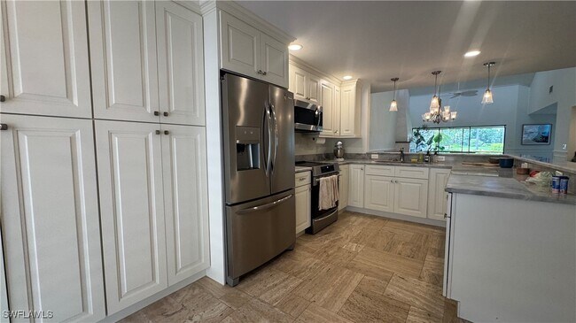 Building Photo - 640 Augusta Blvd Unit 3