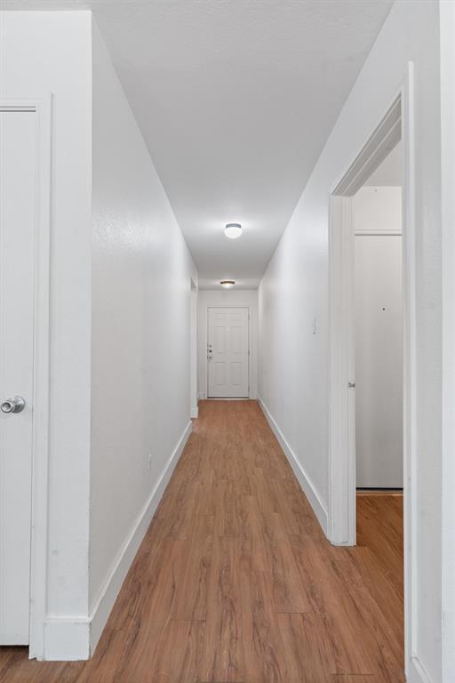 Photo - 1015 Glen Meadow Cove