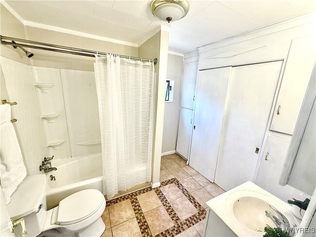 Photo - 2711 Orleans Ave