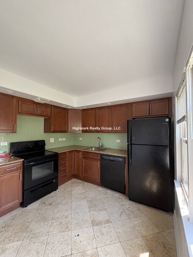 Photo - 7632 N Milwaukee Ave Unit 4N