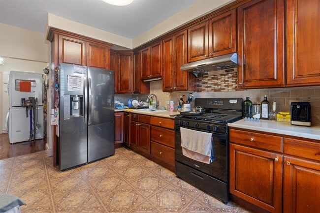 Photo - 13 W 27th St Unit 2