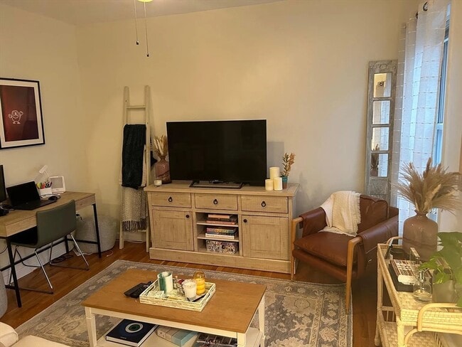 Photo - 19 Fleet St Unidad 4