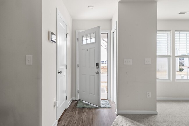 Photo - 4 Bed, 2.5 Bath, 2 Car Garage Near Everything in Durham!