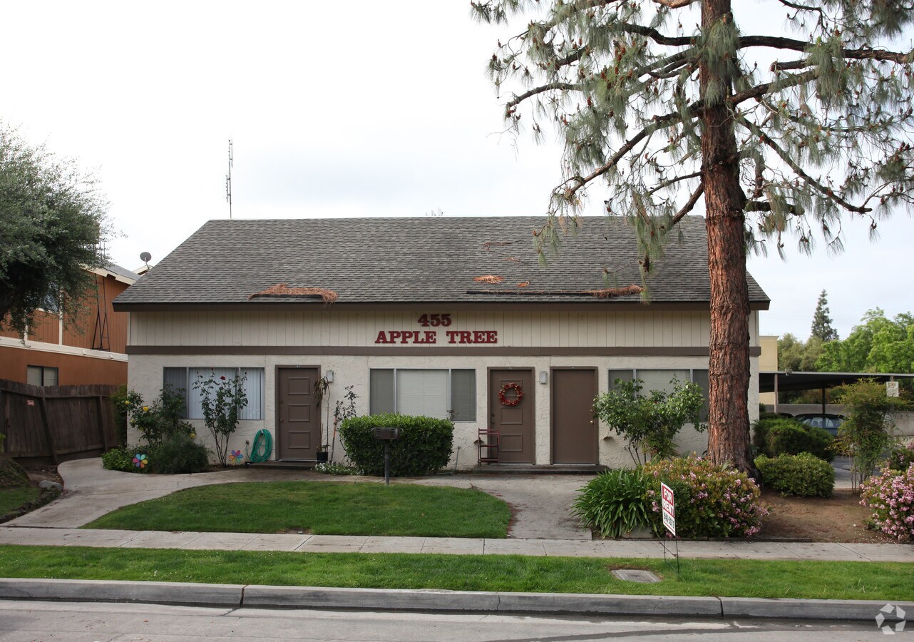 Appletree Apartments - Appletree Apartments