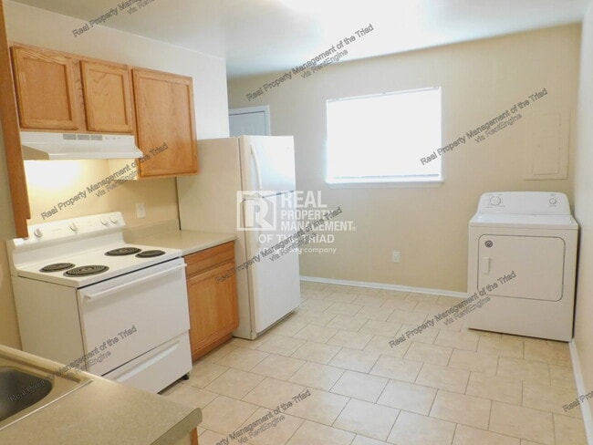 Photo - 4302 Parker St Unit A