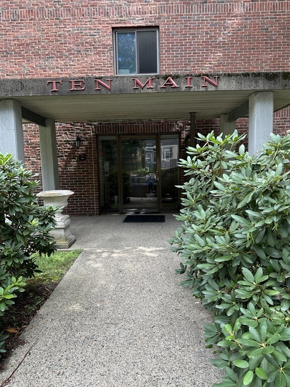 Photo - 10 Main St Condo Unit 203