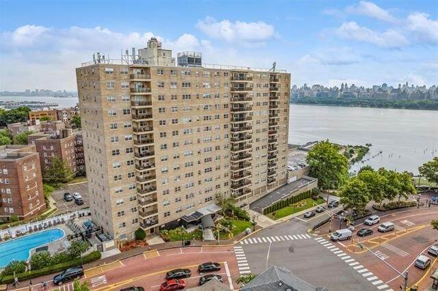Building Photo - 7100 JFK Blvd E Unit 1