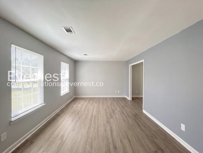 Photo - 1533 Northcut Ct