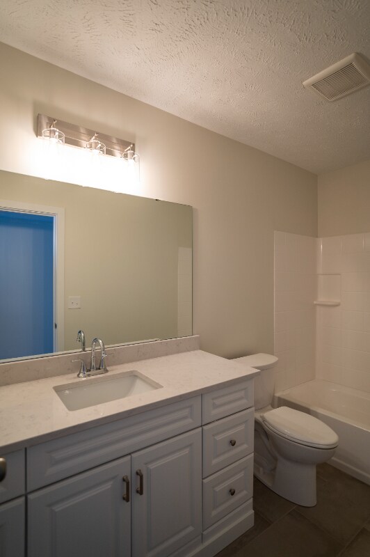 Photo - 1277 W 67th St Apartment Unit 2