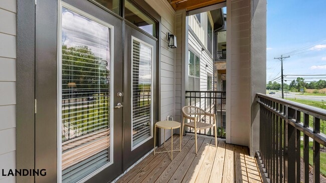 5020 James Bradley Lee Wy Unit 7010-207