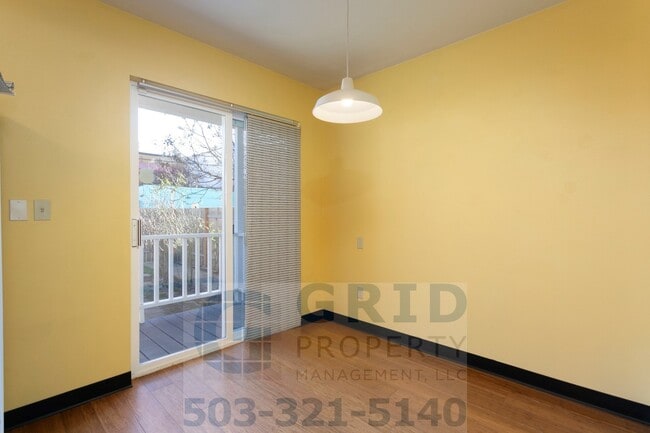 Photo - Charming 3 Bedroom Craftsman - Located near Mississippi Avenue!