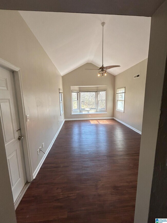 3044 Cahaba Cliffs Dr Condo Unit 3044 Condo for Rent in Birmingham