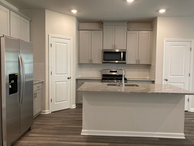 Photo - 354 Timberland Ave