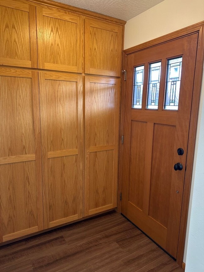 Photo - Beautiful 3 bedroom 2 bathroom house in Cr...