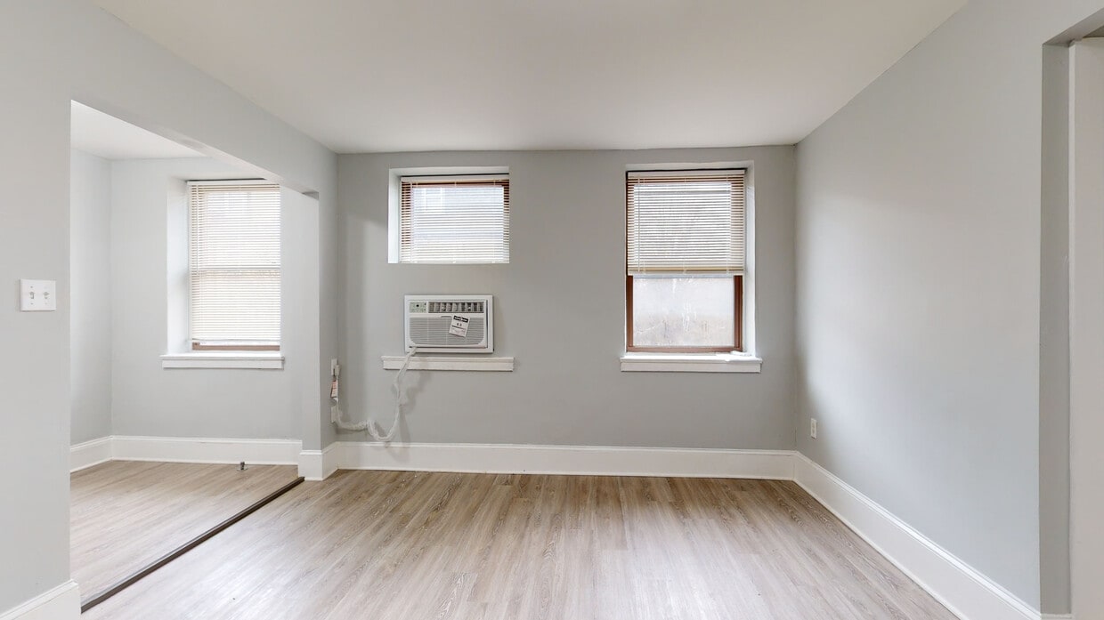 Photo - Lennox Apartments