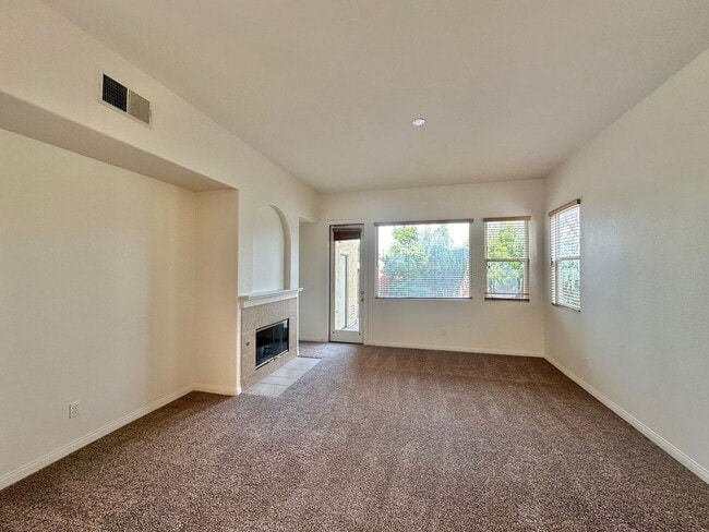 Photo - Stunning 3BR+Den Tuscan Villa in Torrey Del Mar - Your Dream Home Awaits - More Photos Coming Soon!