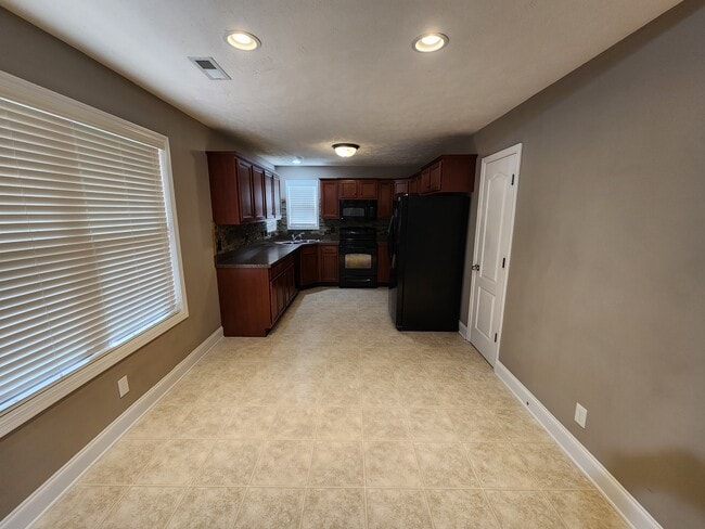 Photo - 2837 Sharpie Dr