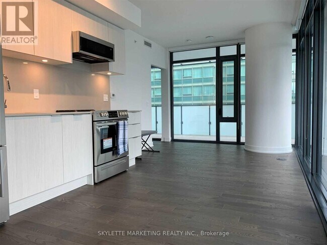 Photo - 25 Richmond St E Unité 812