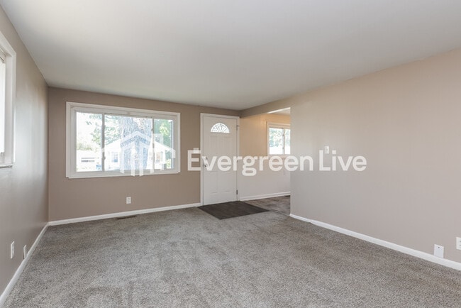 Photo - 4014 Woodcliffe Ave
