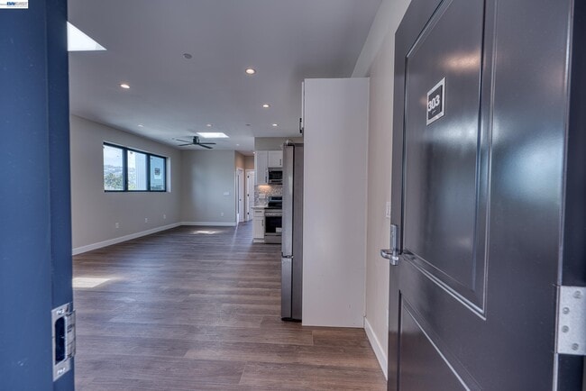 4202 Telegraph Ave Unit 303