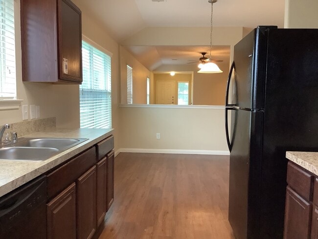 Building Photo - 6019 Brenwood Trails Ln Rental