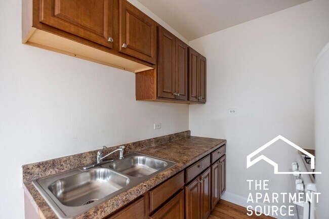 Photo - 2600 N Kimball Ave Unit 308