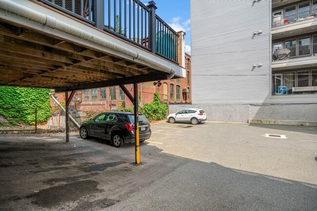 Photo - 718 E 2nd St Unit #3