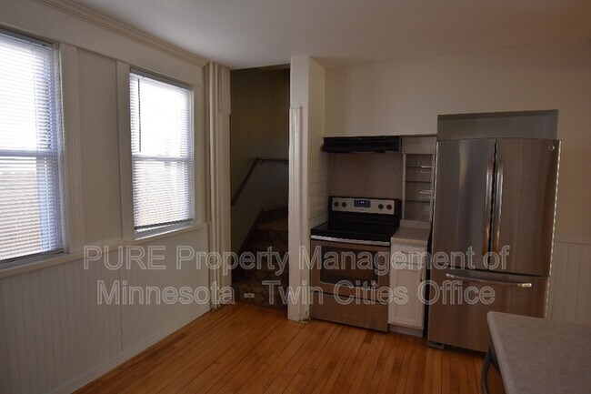 Photo - 2419 N 4th St