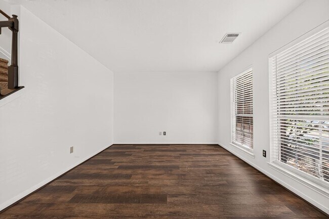 Photo - 16506 Canario Dr