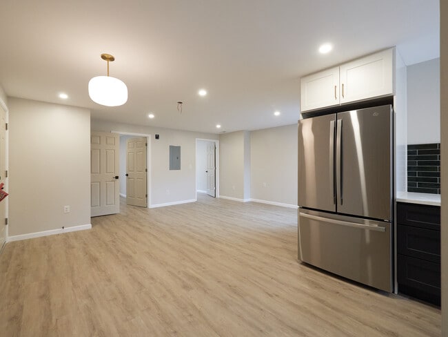 Photo - 5333 Penn Ave