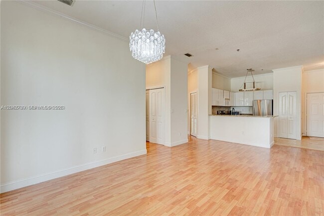 Photo - 2665 SW 37th Ave Unit 101
