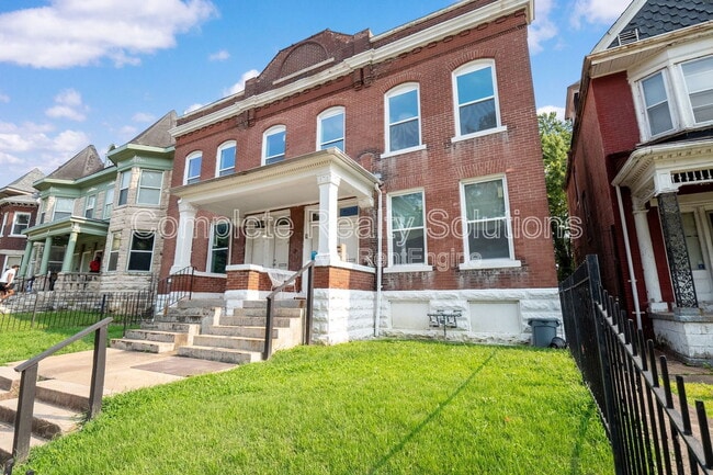 Photo - 5132 Kensington Ave Unidad 2