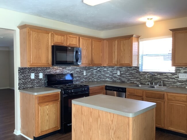 Photo - 19411 Rolling Sage Dr