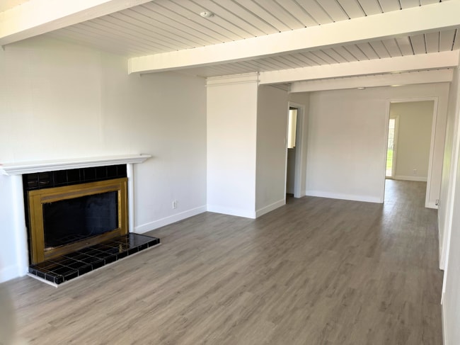 Photo - 3174 Ameno Rd
