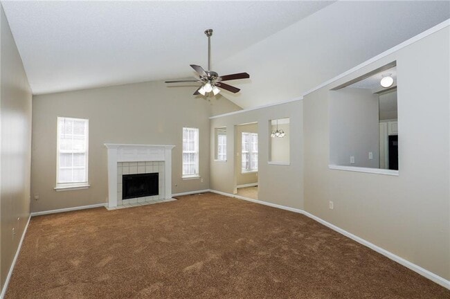 Photo - 5747 Graceland Dr SW