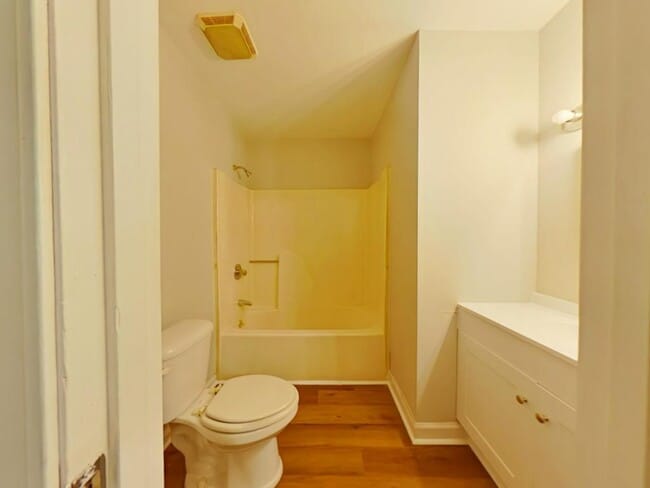 Photo - 1653 Dane St