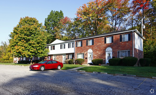 Building Photo - Georgetown Apartments & Townhomes