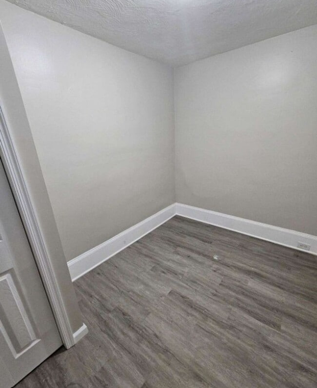 Photo - 273 New Hancock St Unit 4