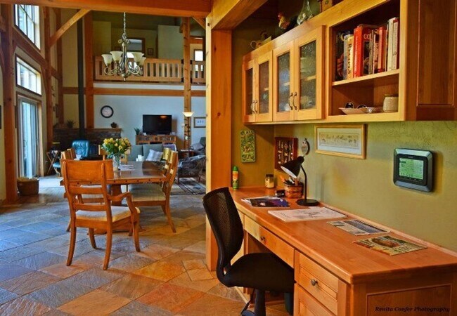 Photo - Exquisite fully furnished home!