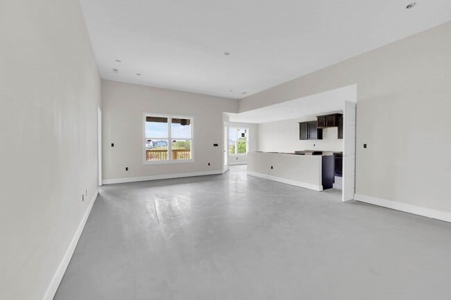 Photo - New Contruction for lease