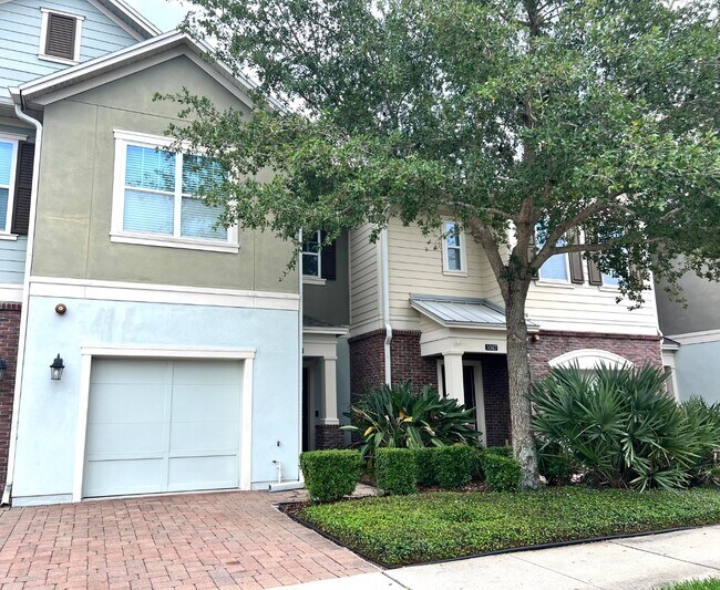 Photo - 1043 Taramundi Dr