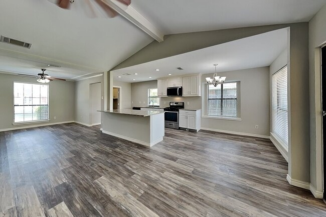Photo - 1654 Belltower Dr