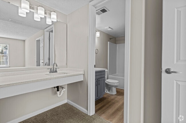 3 BR Loft