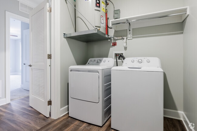 1BR 1BA - 1,099SF