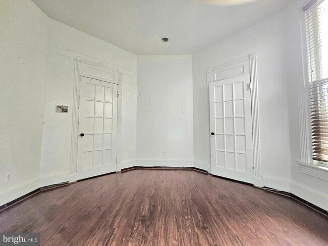 Photo - 1636 19th St NW