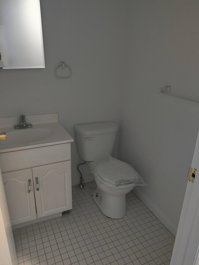 Photo - 906 N 42nd St