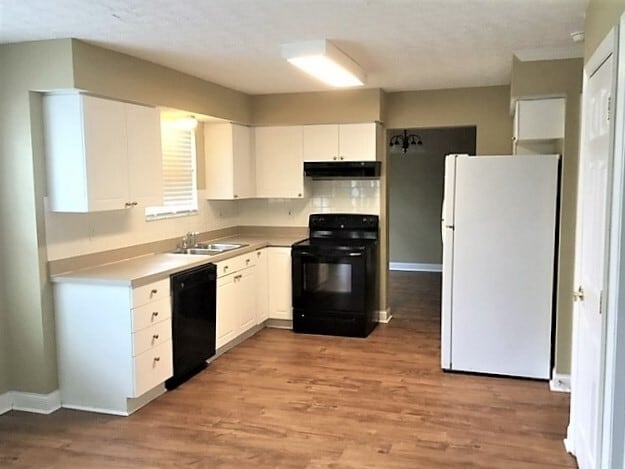 Photo - 328 Prairie Run Dr